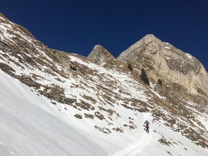 Alpinistisches Ambiente am Leiternpass