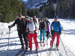 Start voller Freude auf die bevorstehende Tour