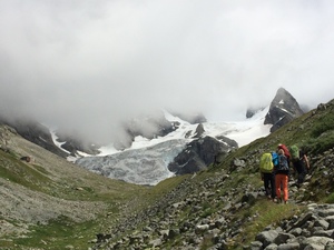 Hüttenweg zur Tschievahütte