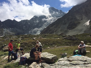 Im Aufstieg zur Cabanne des Dix
