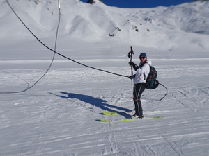 nach dem Käfelen gehts mit dem Schlepplift zur Engstligenalpbahn