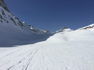 ...durch wunderschöne alpine Umgebung
