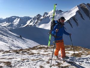 Mark - französische Tragart der Ski