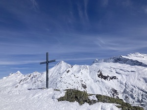 Gipfelkreuz Staldhorn