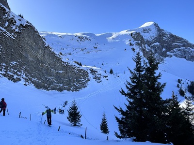 Abfahrt durch die Gumma und kurzer Aufstieg