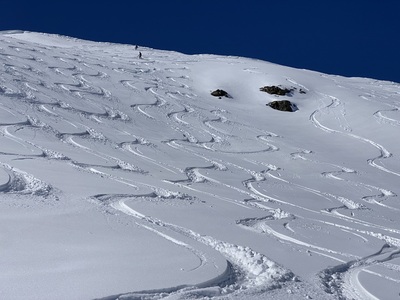 Abfahrt vom Ginalshorn