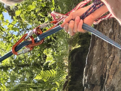 wenn das Abseilger&auml;t fehlt - improvisiert