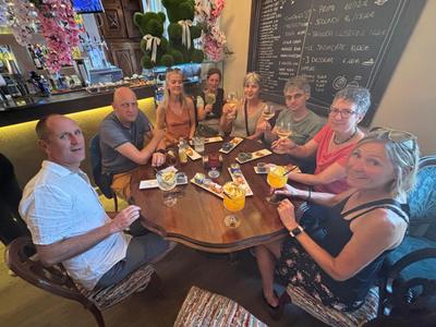 Ap&eacute;ro an Bine's Geburi